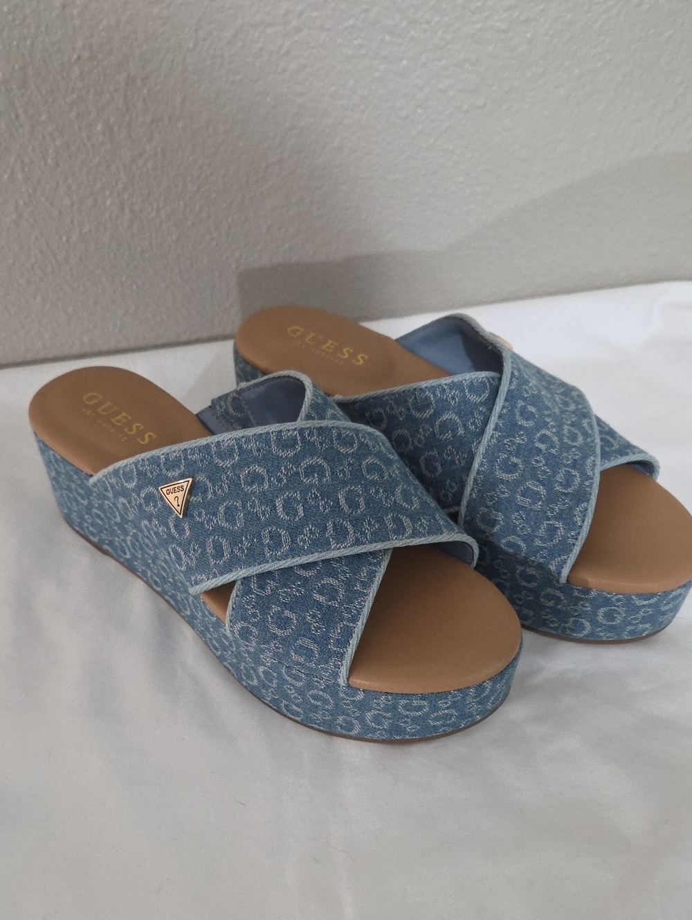 Guess Logo Denim Platform Slip In Sandles Women's Size 7